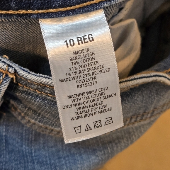 Aeropostale Cassie Distressed Super Low Rise Flare Blue Jeans Size 10 REG - Picture 8 of 8